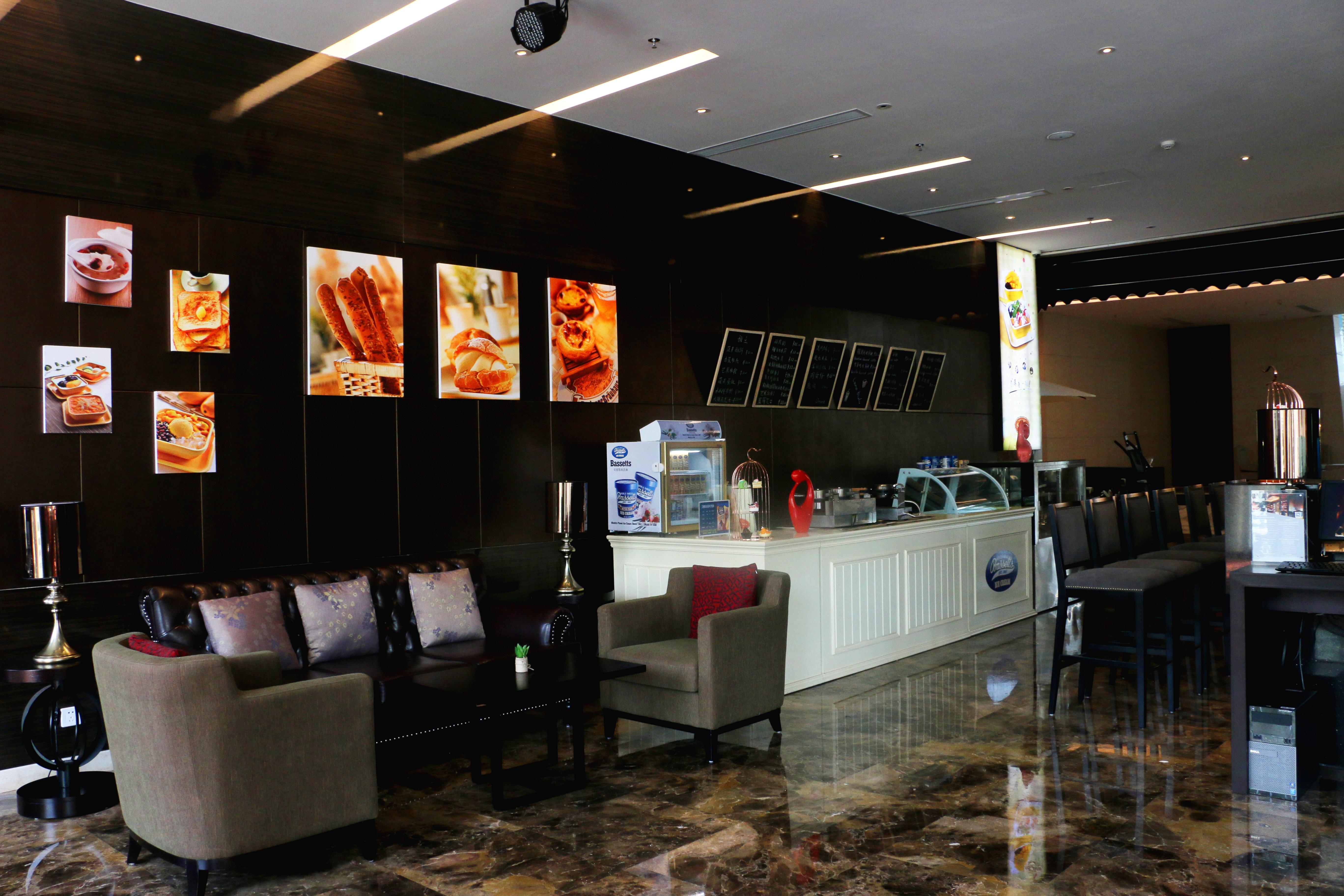 Holiday Inn Nanchang Riverside By Ihg Nanchang (Jiangxi) Exterior foto