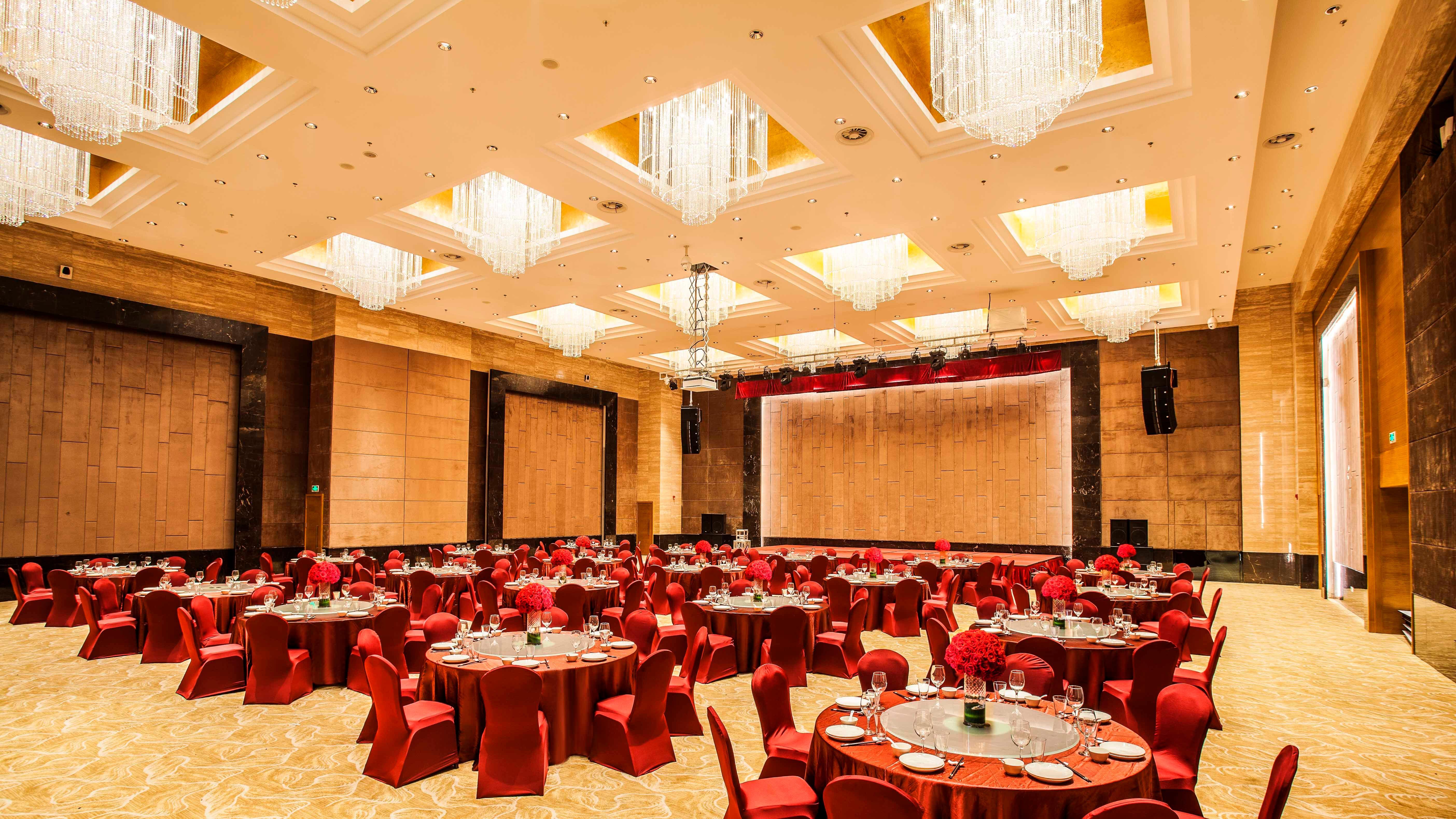 Holiday Inn Nanchang Riverside By Ihg Nanchang (Jiangxi) Exterior foto